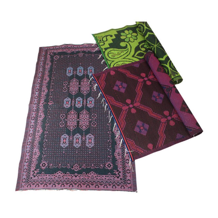 ASSORTED WOVEN PLASTIC RUG: LARGE (2.0LBS) image 0