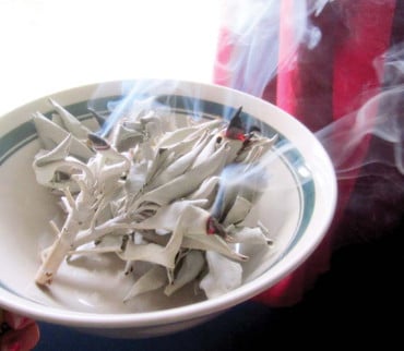 White Ceremonial Sage: 4 oz. image 0