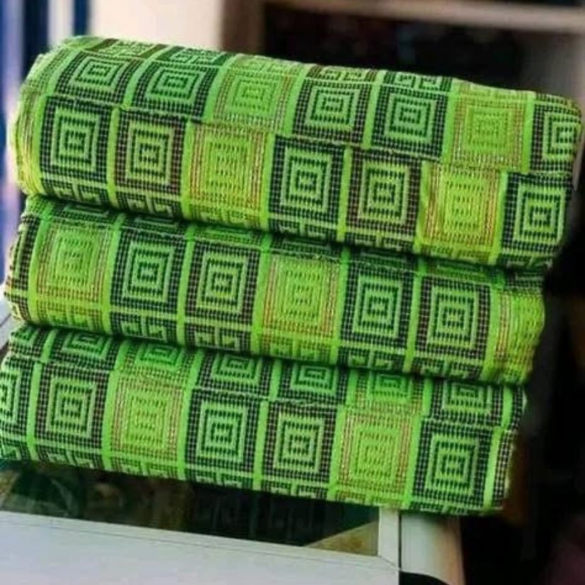 AFRICAN CLOTH (4.4LBS) image 0