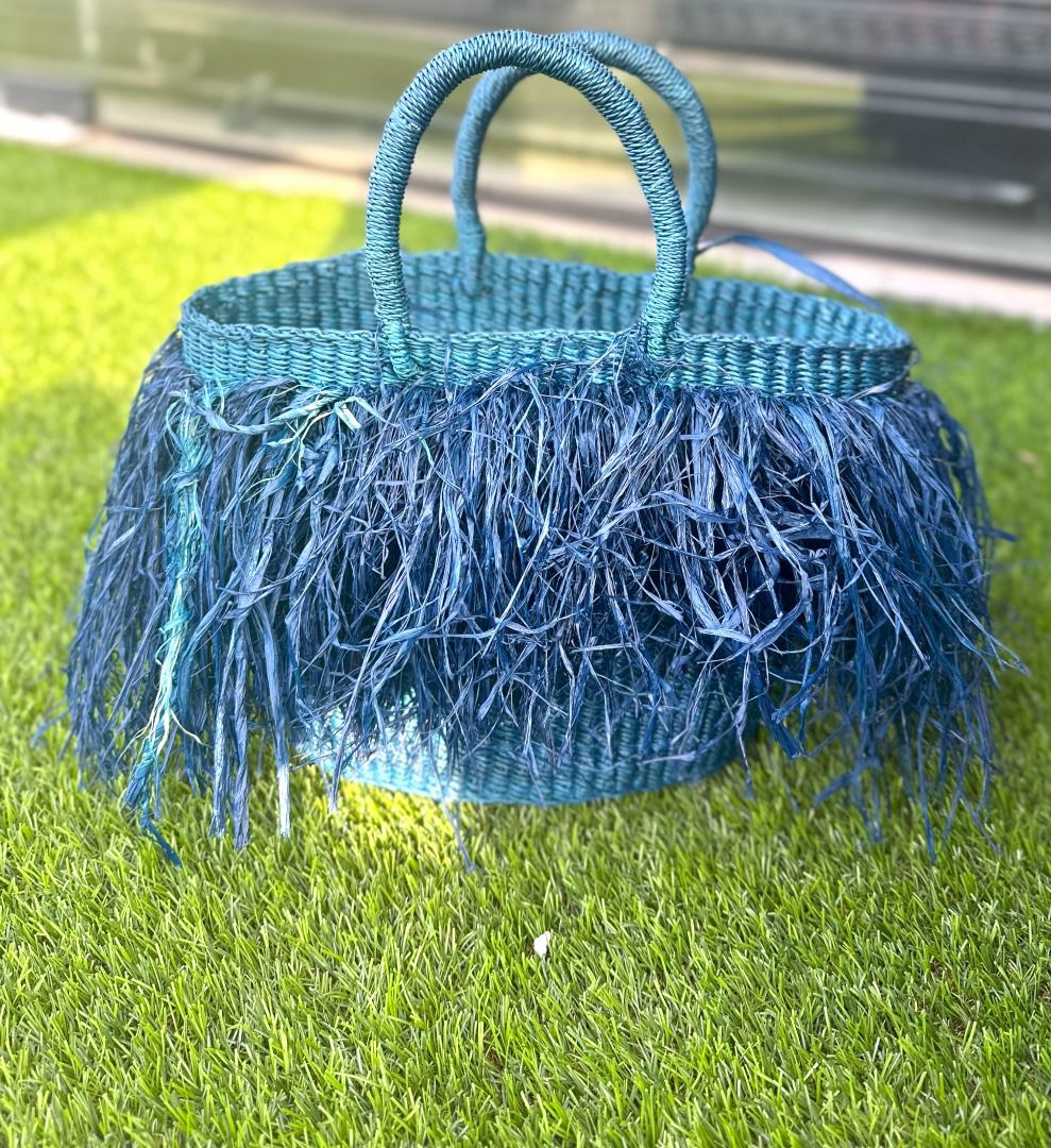 Tipura Nawuni Tote image 0