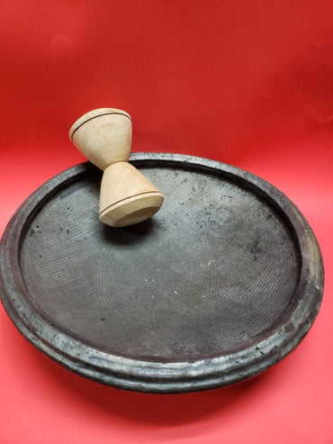 AFRICAN HANDMADE CLAY EARTHENWARE POT / APOTOYEWA / WOODEN GRINDER / ASANKA BOWL / MEDIUM SIZE /PILON EN BOIS/ PARFAIT POUR LE BROYAGE (25.0LBS) image 1
